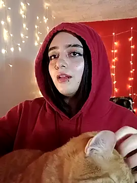 Snapshot of IvonneT chatting on 03-03-25, 01:42 IvonneT online show from 03-03-25, 01:42