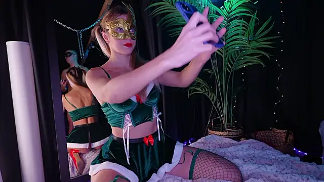 Janemasqueradeporn online show from 12-22-25, 12:35