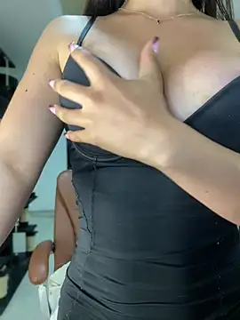MiaJones21 online show from 02-25-25, 12:14