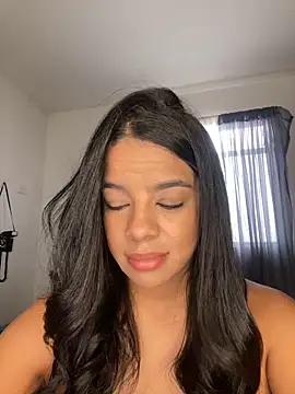 trianawhite online show from 11-07-25, 03:45