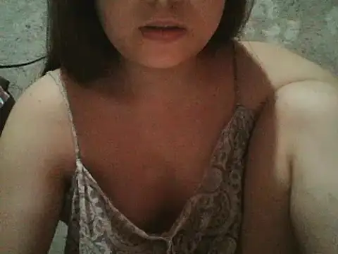 Snapshot of Beatrice143 chatting on 12-16-24, 01:31 Beatrice143 online show from 12-16-24, 01:31