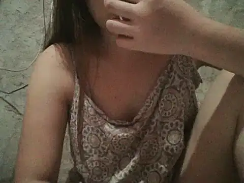 Snapshot of Beatrice143 chatting on 12-17-24, 12:45 Beatrice143 online show from 12-17-24, 12:45