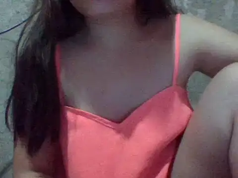 Snapshot of Beatrice143 chatting on 01-04-25, 02:14 Beatrice143 online show from 01-04-25, 02:14