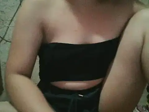 Snapshot of Beatrice143 chatting on 01-23-25, 02:50 Beatrice143 online show from 01-23-25, 02:50