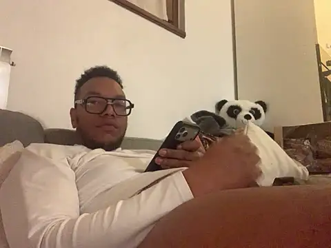 iamrafaelhot online show from 03-11-26, 06:14