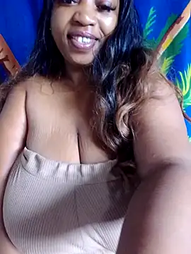 Snapshot of winterqueenx chatting on 01-18-25, 05:31 winterqueenx online show from 01-18-25, 05:31