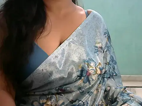 SexyRashmika online show from 04-12-26, 06:02