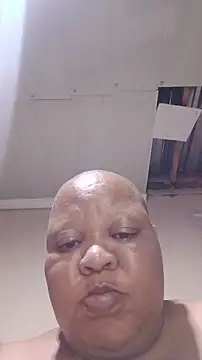 XSEXYBBW69 online show from 04-10-26, 10:09