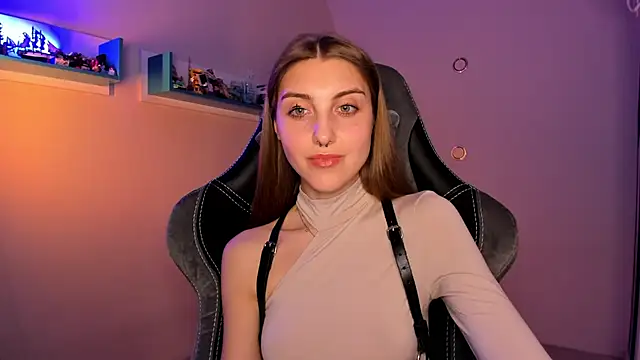 Snapshot of CassiaBlade1 chatting on 01-12-25, 07:21 CassiaBlade1 online show from 01-12-25, 07:21