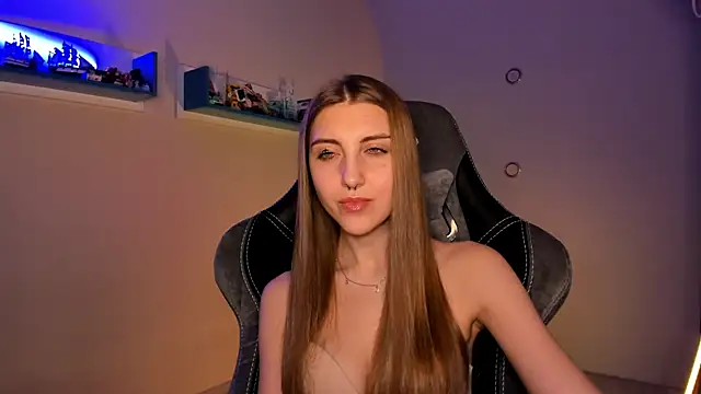 Snapshot of CassiaBlade1 chatting on 01-15-25, 07:23 CassiaBlade1 online show from 01-15-25, 07:23