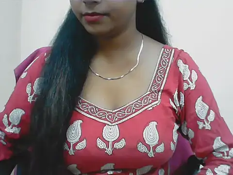 LovingPihu online show from 07-24-26, 05:27