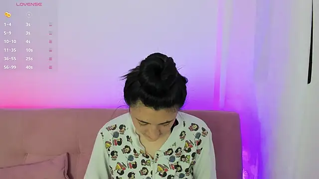 Snapshot of Danny__Smith chatting on 12-18-24, 09:36 Danny Smith online show from 12-18-24, 09:36