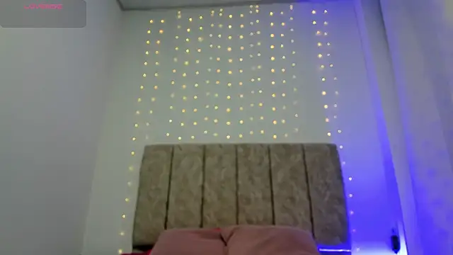 Snapshot of Danny__Smith chatting on 10-25-25, 10:34 Danny Smith online show from 10-25-25, 10:34