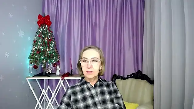 queen a n i online show from 02-24-26, 08:34