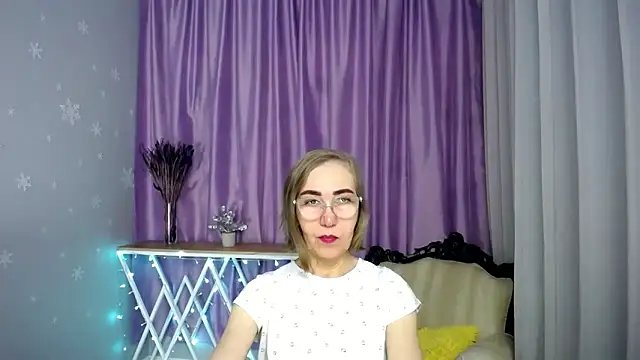 queen a n i online show from 04-23-26, 09:52