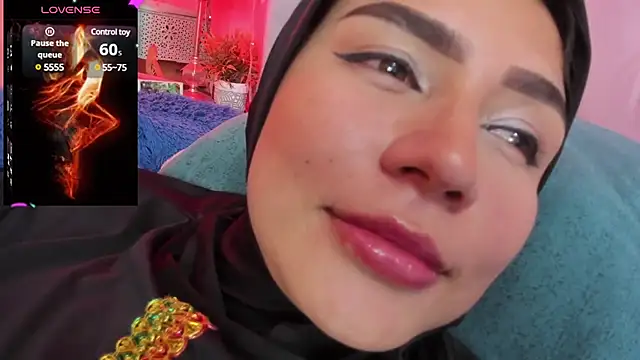 Snapshot of DarshaKhemu chatting on 12-02-24, 11:29 DarshaKhemu online show from 12-02-24, 11:29