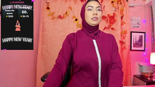 Snapshot of DarshaKhemu chatting on 01-09-25, 08:22 DarshaKhemu online show from 01-09-25, 08:22