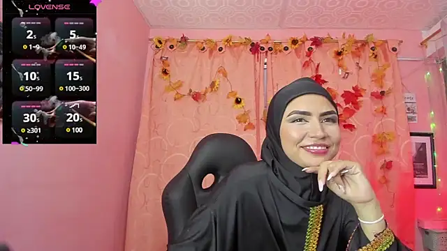 Snapshot of DarshaKhemu chatting on 01-13-25, 08:26 DarshaKhemu online show from 01-13-25, 08:26