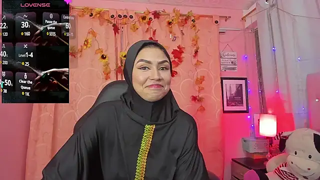 Snapshot of DarshaKhemu chatting on 02-04-25, 08:59 DarshaKhemu online show from 02-04-25, 08:59