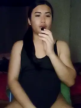 Snapshot of NannyNannybabe chatting on 12-10-24, 02:06 NannyNannybabe online show from 12-10-24, 02:06