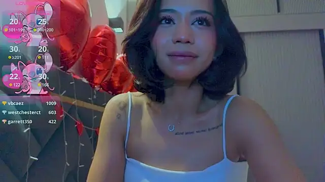 Mia Tin online show from 02-21-25, 06:29