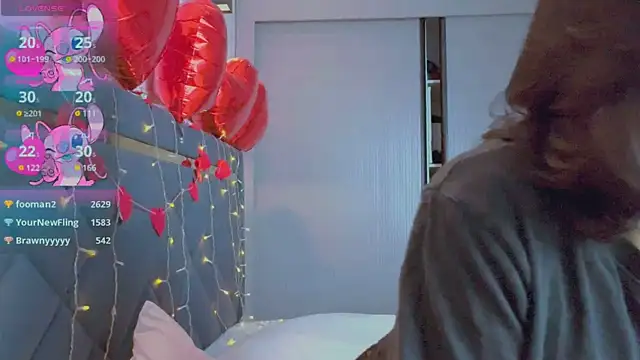 Mia Tin online show from 02-23-25, 12:27