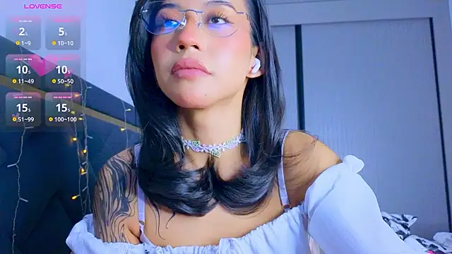 Mia Tin online show from 01-08-26, 01:24