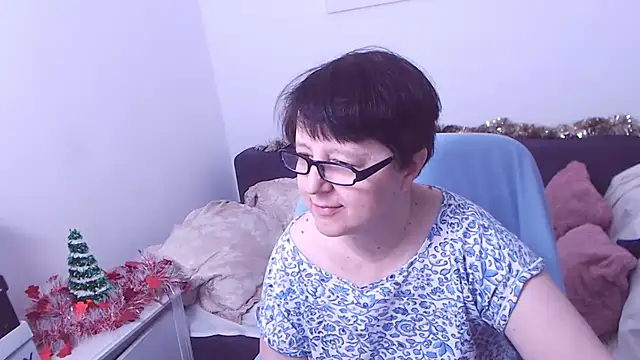 ChristaRose online show from 12-21-25, 01:35