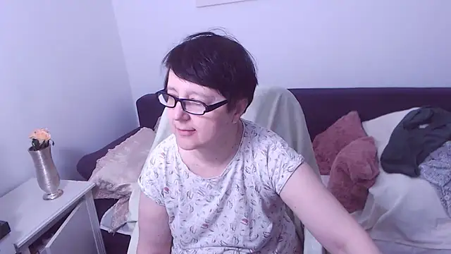 ChristaRose online show from 04-24-26, 06:54