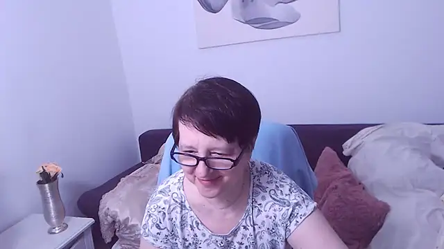 ChristaRose online show from 04-25-26, 07:11