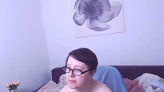 ChristaRose online show from 04-26-26, 11:08