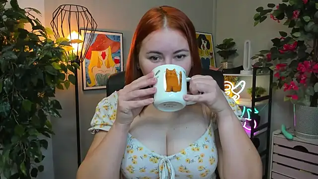 LAYLAxSTAR online show from 10-16-25, 06:36