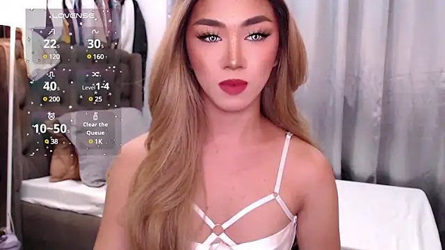 Snapshot of Local_Hoelyx chatting on 01-24-25, 04:37 Local Hoelyx online show from 01-24-25, 04:37