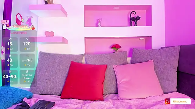  liathompsom09 online show from 11-25-25, 11:05