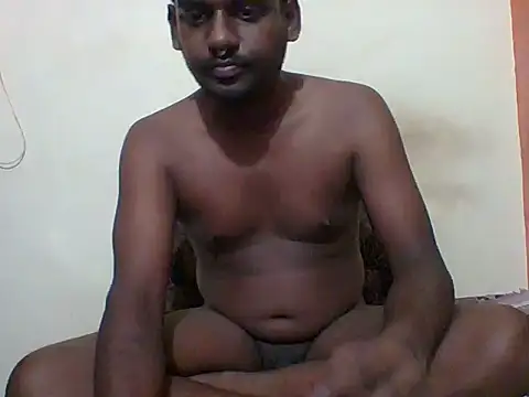 Snapshot of Slavebottombdsm09 chatting on 06-23-26, 05:00 Slavebottombdsm09 online show from 06-23-26, 05:00