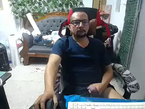 Snapshot of alexam_gal@xh chatting on 12-21-24, 06:55 alexam galxh online show from 12-21-24, 06:55