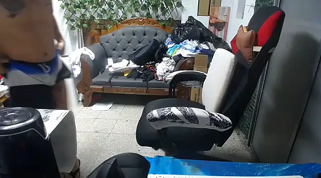 Snapshot of alexam_gal@xh chatting on 12-22-24, 11:52 alexam galxh online show from 12-22-24, 11:52