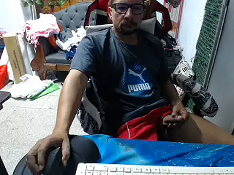 Snapshot of alexam_gal@xh chatting on 01-15-25, 10:35 alexam galxh online show from 01-15-25, 10:35