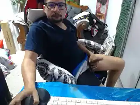 Snapshot of alexam_gal@xh chatting on 01-18-25, 06:32 alexam galxh online show from 01-18-25, 06:32