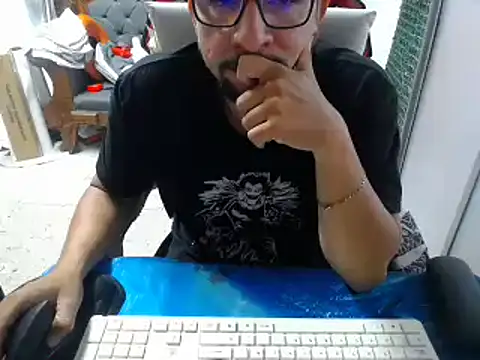 Snapshot of alexam_gal@xh chatting on 01-23-25, 04:48 alexam galxh online show from 01-23-25, 04:48