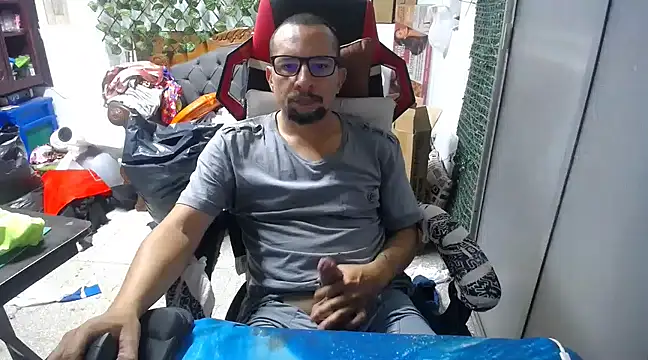 Snapshot of alexam_gal@xh chatting on 02-03-25, 09:29 alexam galxh online show from 02-03-25, 09:29