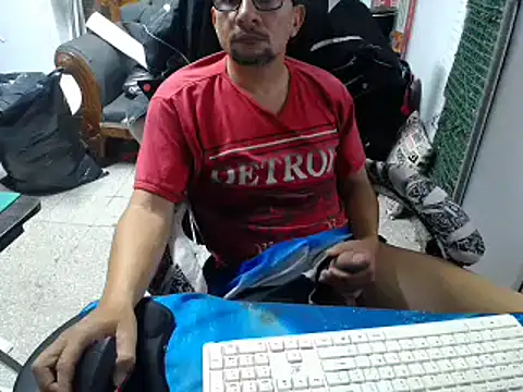 Snapshot of alexam_gal@xh chatting on 03-04-25, 03:26 alexam galxh online show from 03-04-25, 03:26