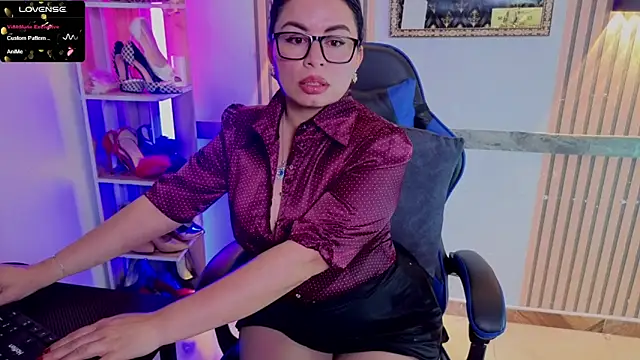 Ivvannaparis online show from 04-17-26, 04:10