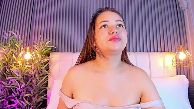 AnaisClark online show from 04-25-26, 11:24