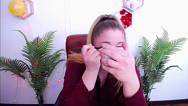 Snapshot of JessikaDaniel chatting on 03-11-26, 07:47 JessikaDaniel online show from 03-11-26, 07:47