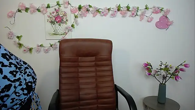 AliceInksSweetty online show from 09-12-25, 06:02