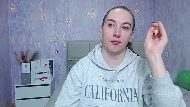 KaleyReed online show from 01-25-25, 04:35