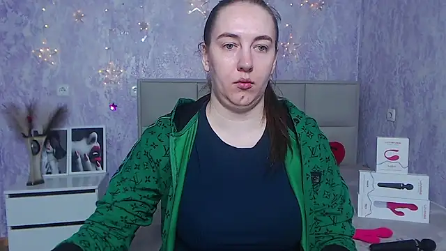 KaleyReed online show from 01-29-25, 06:54