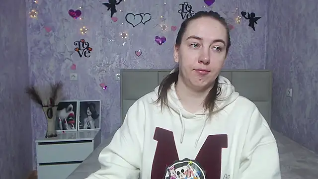 KaleyReed online show from 02-09-25, 06:43