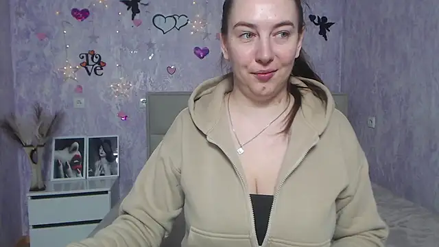KaleyReed online show from 02-14-25, 07:28